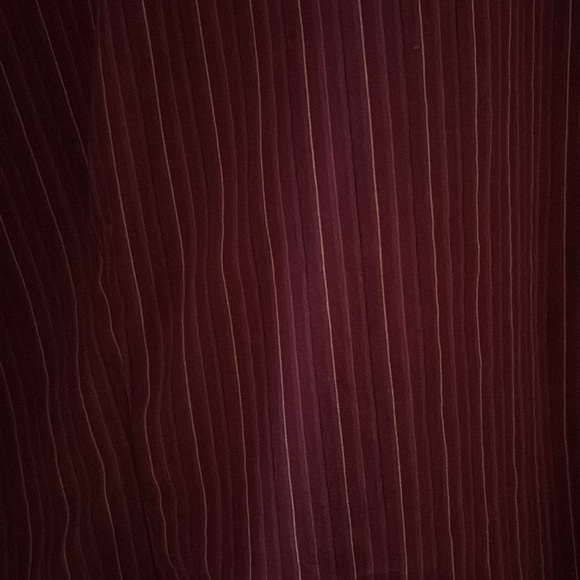 Croft & Barrow Woman Stretch 2X Cranberry Color Striped Blouse - Picture 9 of 11